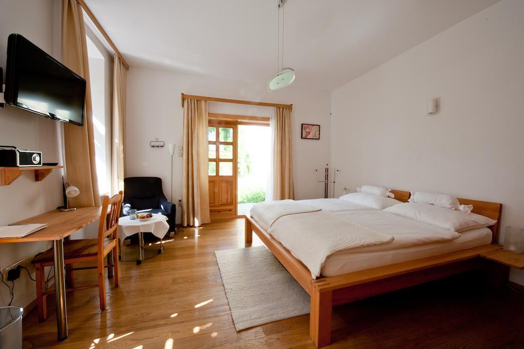 Schreiners Essen Und Wohnen Hotel Bécs Szoba fotó
