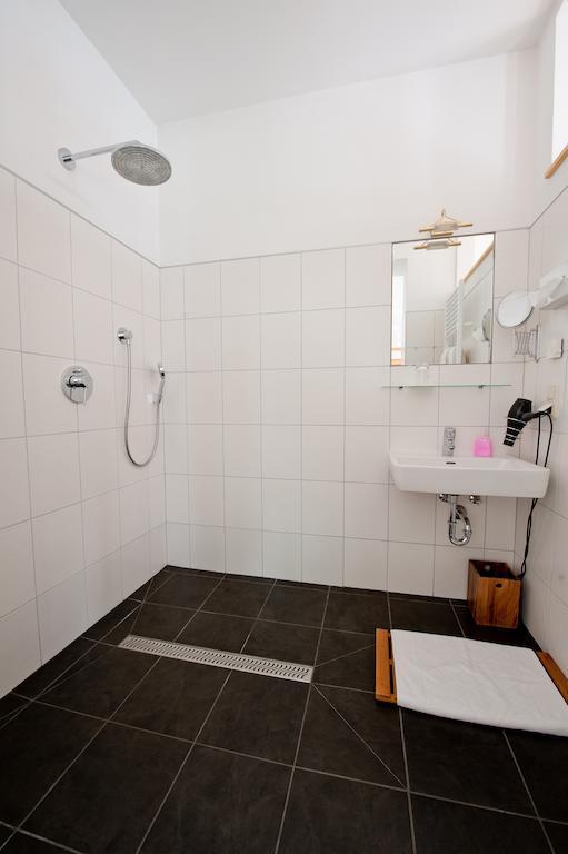 Schreiners Essen Und Wohnen Hotel Bécs Szoba fotó