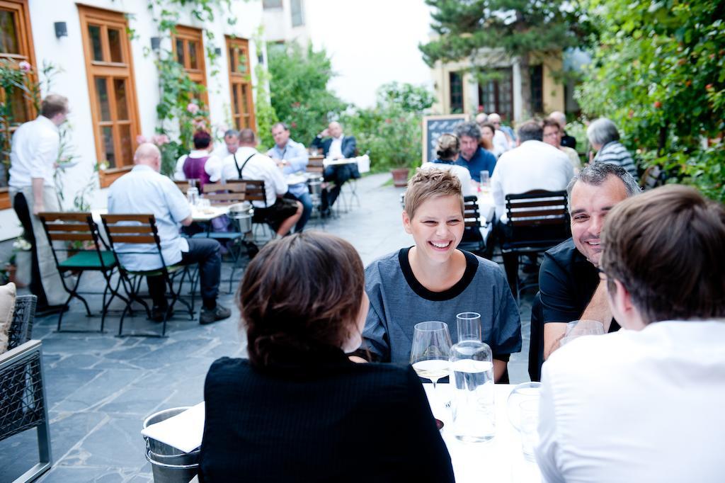 Schreiners Essen Und Wohnen Hotel Bécs Kültér fotó